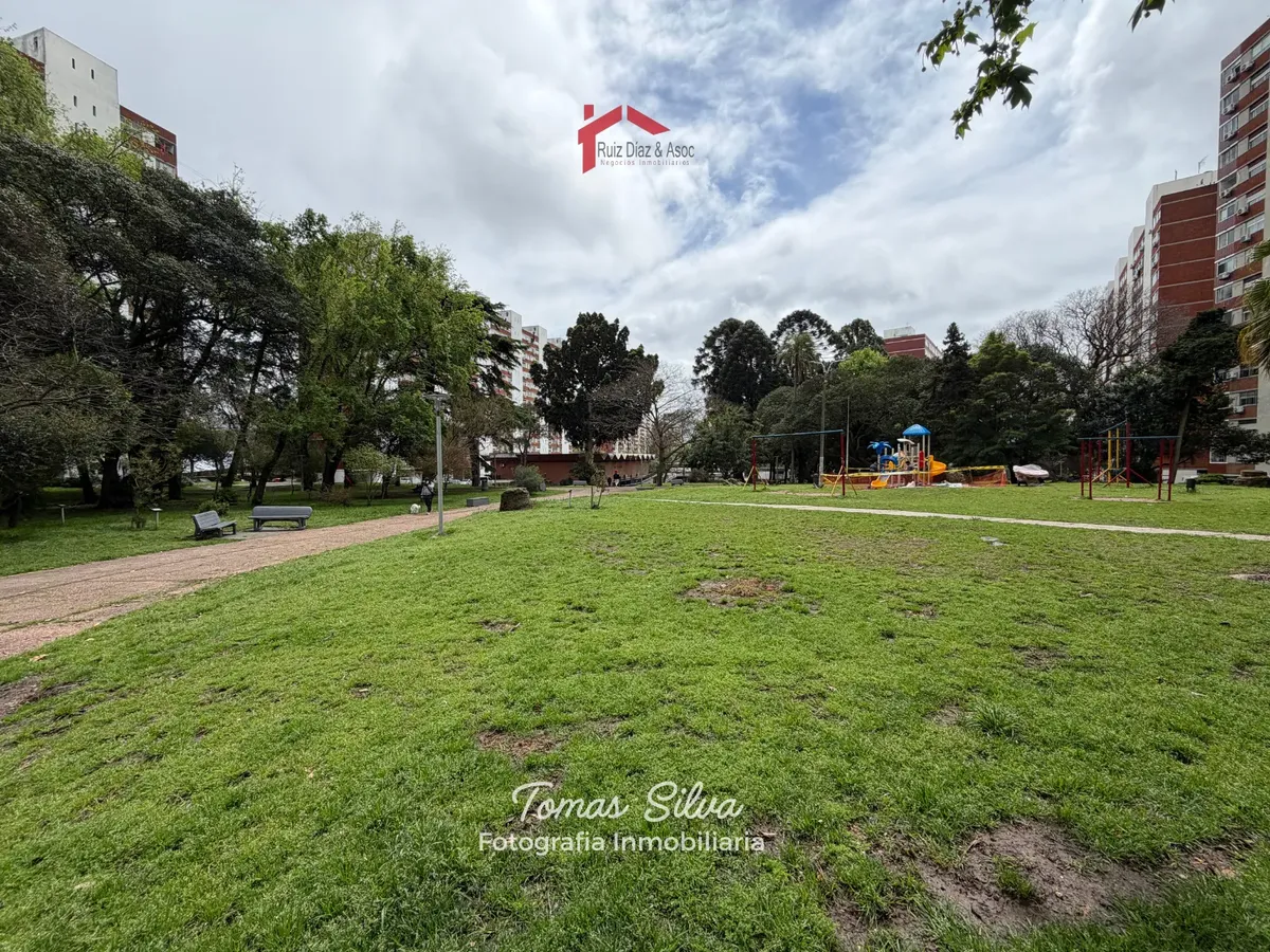 Apartamento En Prado 3 Dormitorios Vista Panorámica Un Lugar Seguro!! · Foto 2