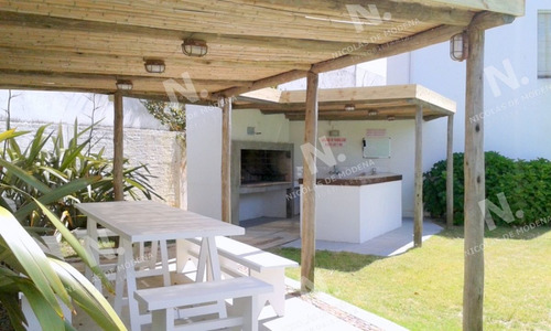 Imagen 15 de 18 de Apartamento Montoya Frente Al Mar - La Barra Montoya