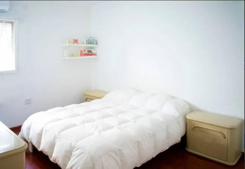 Imagen 8 de 17 de En Venta Casa De Pasillo Con Patio. No Ph.
