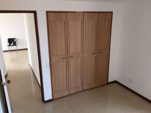 Imagen 5 de 12 de Apartamento En Venta En Envigado Otra Parte