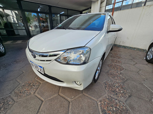 Toyota Etios 1.5 Xls