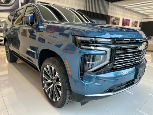 Chevrolet Suburban High Country