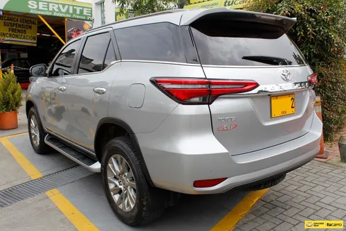 Toyota Fortuner Srv 2023