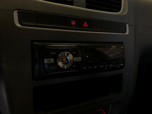 Volkswagen Fox 1.0 Tec Total Flex 5p