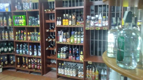 Imagen 3 de 7 de Bodegón Con Fondo De Comercio, Av 31 De Julio, Sector Cocheima, Isla De Margarita. #2912