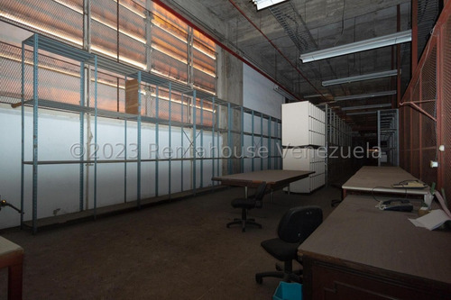 Yf Edificio En Venta En San Martin 24-4774 Gn