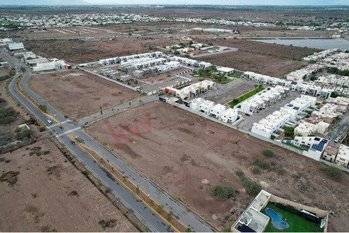 Excelente Oportunidad De Inversion Al Norte De Torreón. Lotes Comerciales En Sector Senderos.