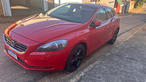 Volvo V40 2.0 T4 Dynamic Aut. 5p