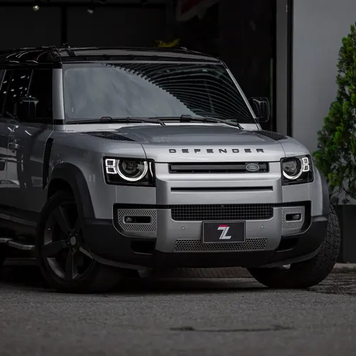Land Rover Defender First 3.0 2021