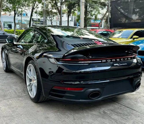 Porsche 911 Carrera 2024