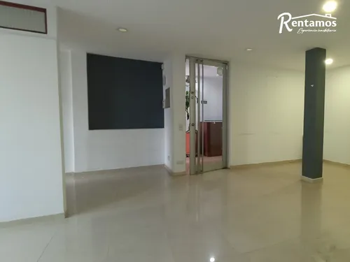 Oficina En Arriendo En Laureles. Cod A775598