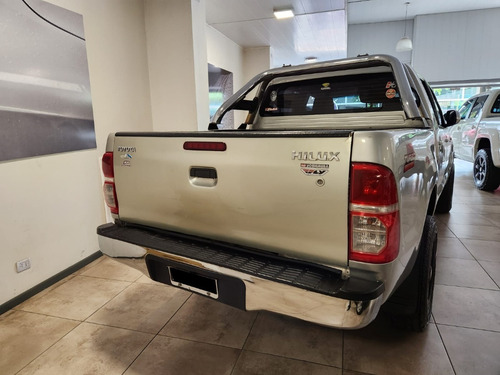 Imagen 4 de 6 de Toyota Hilux Dx 4x2 2.5