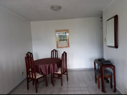 Imagen 2 de 14 de Apartamento En Venta En Conj Resd. Las Quintas De Naguanagua