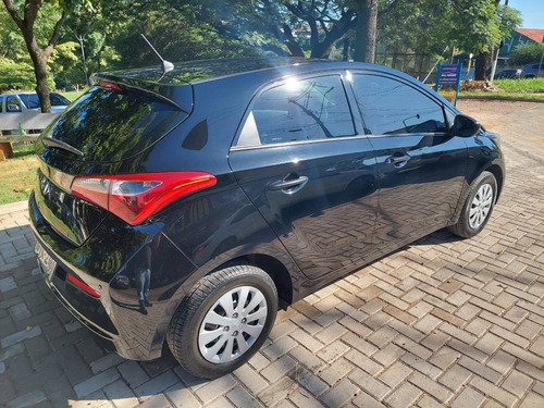 Imagem 10 de 10 de Hyundai Hb20 1.0 Comfort 12v Flex 4p Manual