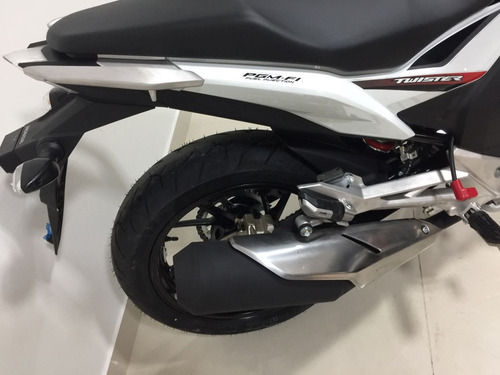 Imagen 11 de 15 de Honda Twister 250 Cbx 0 Km Cb No Fz 250 0km Creditos 12 / 18
