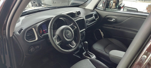 Imagen 7 de 8 de Jeep Renegade Longitude