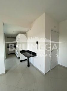 Imagem 2 de 8 de Apartamento Semi Mobiliado - 1 Suíte + 1 Quarto - 4064