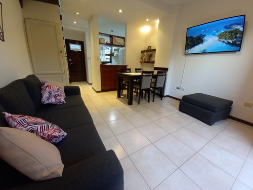 Imagen 4 de 12 de Duplex En Venta 2 Dormitorios C/patio Barrio Sur Puerto Madryn Ideal Alquiler Temporario