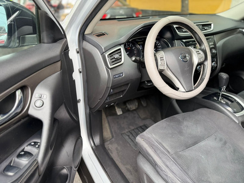 Nissan X-Trail ADVANCE 2 ROW CVT