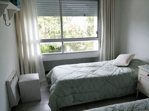 Imagen 17 de 30 de Apartamento Venta Oportunidad! 2 Dormitorios Muy Buen Estado Muy Amplio