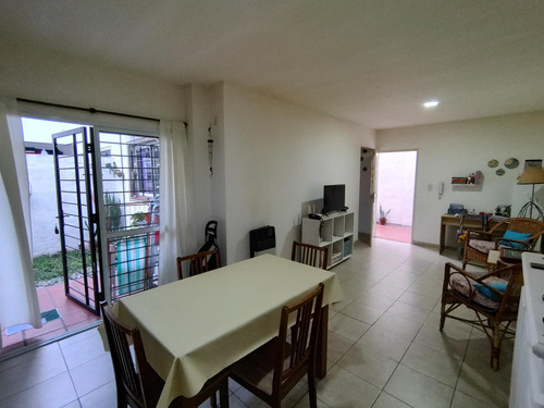 Departamento De Pasillo 1 Dormitorio A La Venta En Arroyito