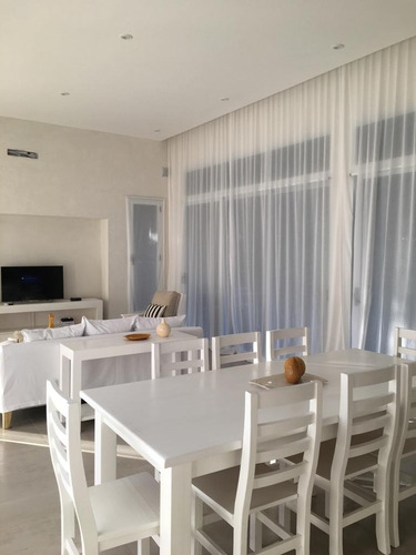 Imagen 4 de 30 de 2da Febrero!! - Excelente Casa En Costa Esmeralda - Dueño Directo