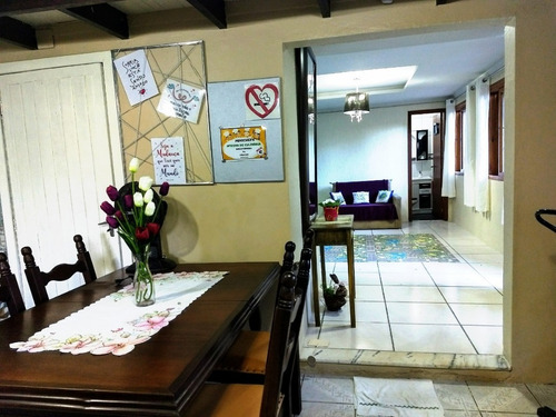 Casa Em Ipanema Com 4 Dormitórios - Lu429500