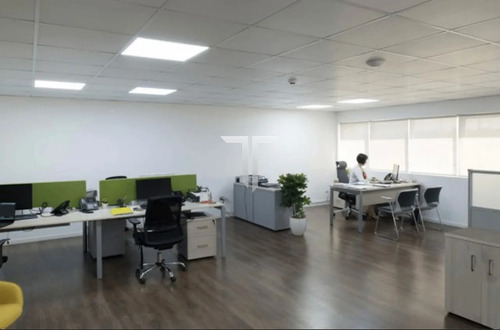 Venta Bodega Industrial Lampa Con Estacionamientos