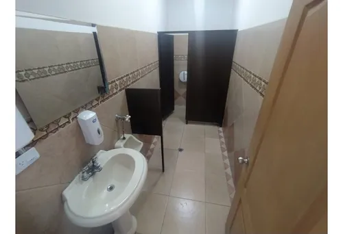 Oficina En Arriendo En Laureles