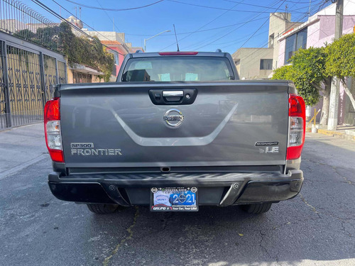 Imagen 4 de 15 de Nissan Np300 Frontier 2020 2.5 Xe Aa Mt