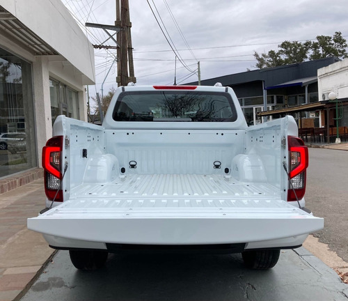 Imagen 6 de 15 de Nissan Frontier D/cabina 2.3 Tdi 190cv Automatica Xe 4x2 0km