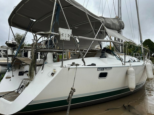 Velero Bramador 34 (2008) Volvo Diesel 30 Hp