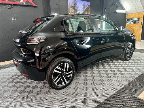 Peugeot 208 1.0T Allure Pack