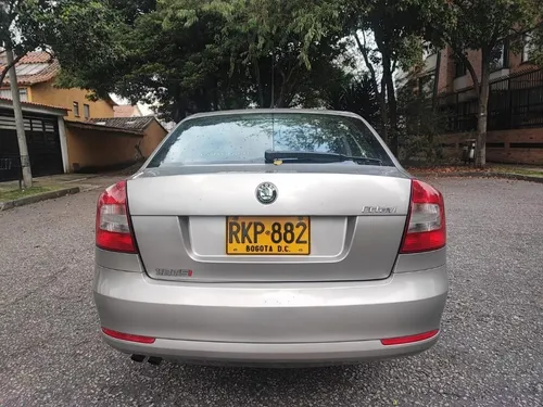 Skoda Octavia 1.8 Turbo Mecanico Con Techo Y Cuero