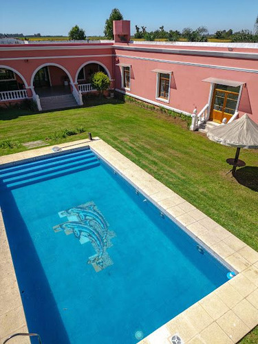 Estancia-hotel De 4hectareas - Ubicado En San Andrés De Giles