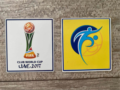 Set De Dos Patches Mundial De Clubes Fútbol 2017