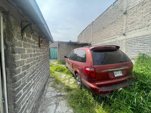 Casa En Jardines De Morelos Con Local Comercial