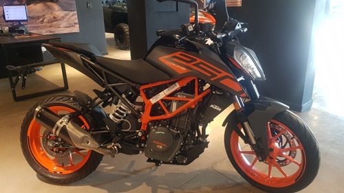Imagen 12 de 19 de Duke 250 0km 2023 Ktm C U O T A S 0% S O L O D N I