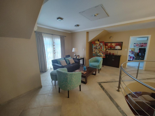 Imagen 11 de 30 de Casa En Venta En Villa Belgrano