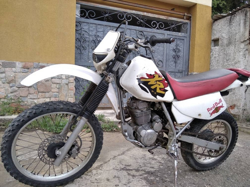 Imagen 1 de 6 de Moto Honda Modelo Xr