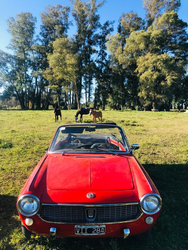 Se Trata De Una Coupé1500 Spider Casi Única En El País