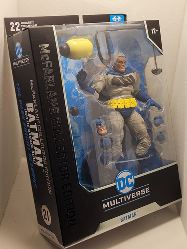 Batman-(battle Damage)7 -dc Multiverse-mcfarlane Toys (Usado)
