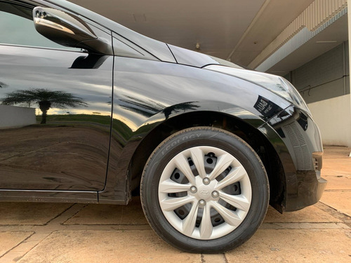 Imagem 9 de 15 de Hyundai Hb20s 1.6 Comfort Plus 16v Flex 4p Automático