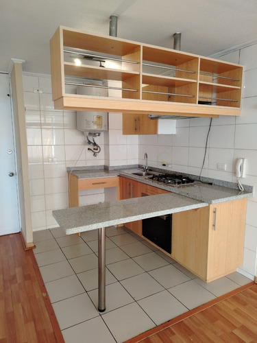 Departameto Comodo De Un Dormitorio, Con Aire Acondicionado