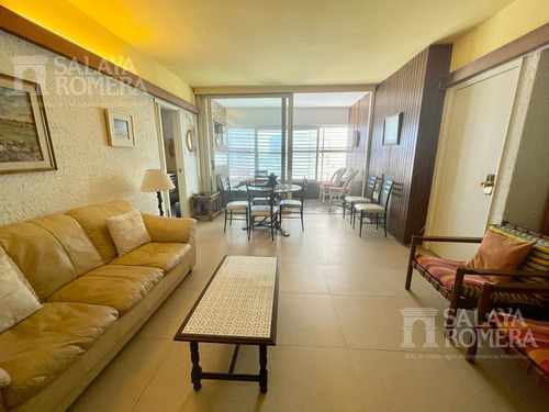 Venta Departamento - 2 Dormitorios  2 Baños - Península - Gorlero Ref:4027219