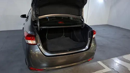 Toyota Yaris 1.5 SEDAN CORE AUTO