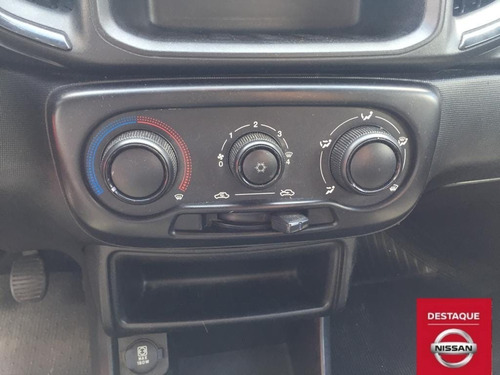 Imagem 4 de 15 de Strada 1.4 Endurance Cs Flex 2021