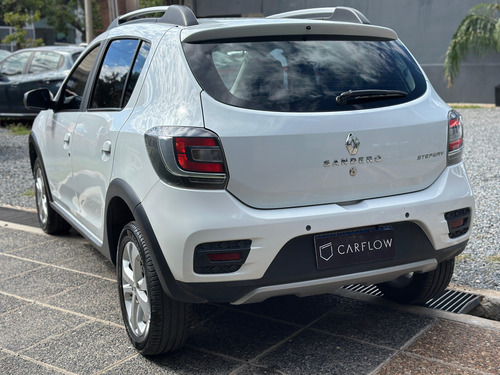 Renault Sandero Stepway 1.6 Privilege 105cv
