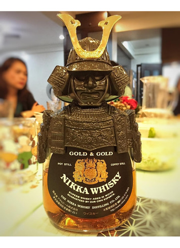 Whisky Japonés Samurai Nikka Gold & Gold Bostonmartin