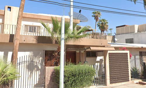 Casa En Venta En La Colonia Nueva En Mexicali, Baja California En Calle De Av. Miguel Negrete 2033 A. Cd* 